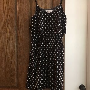 ELLE Black and White dress Size Small (S)